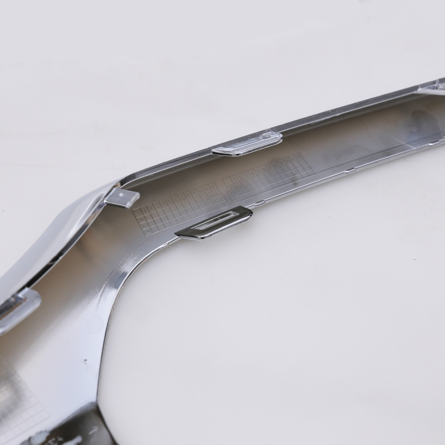 Mercedes Benz A205 C205 W205 Front Bumper Chrome Lower Lip Trim Molding