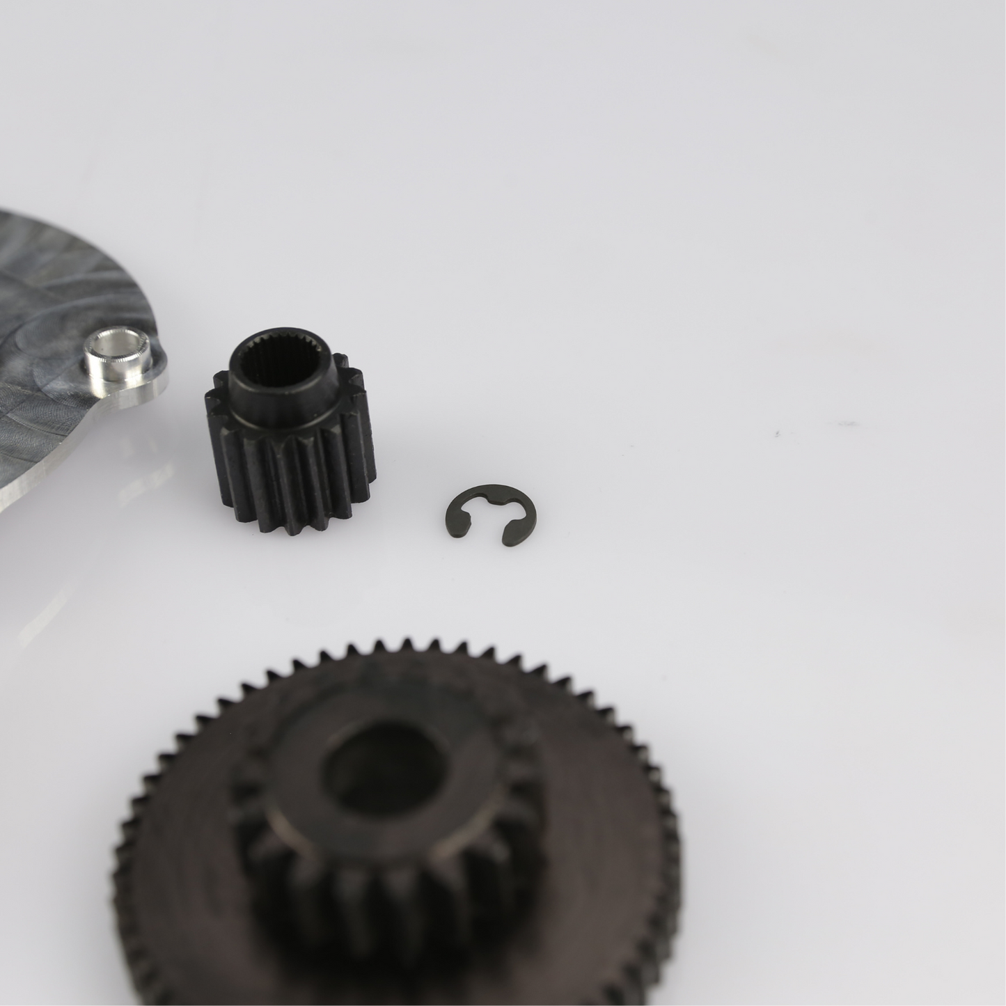 Convertible Roof Motor Cover Plate Gear Shaft Circlip for E36 Cabrio 67618353577