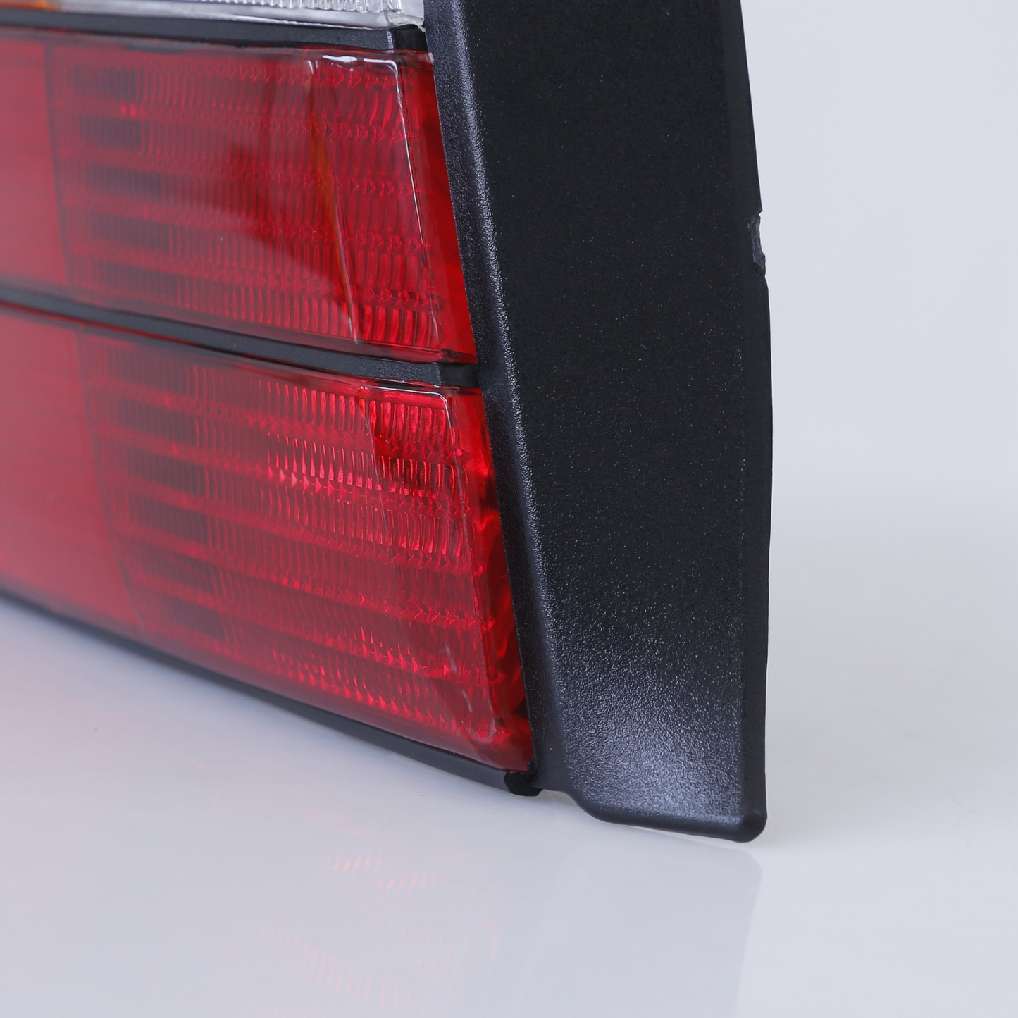 Rear Tail Light Left for BMW E36 Sedan 63211387361