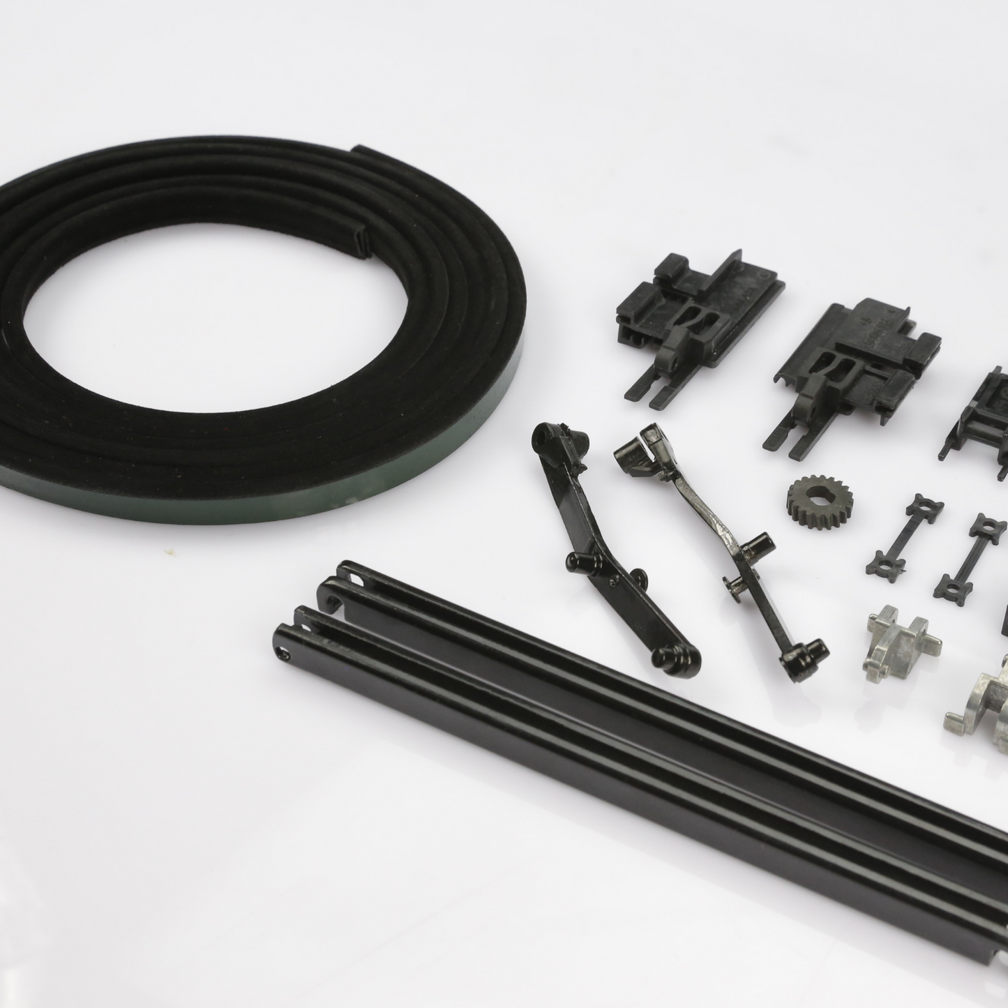 Sunroof Repair Kit 16pcs with Sliders and Seal Full Set for BMW E39 1995–2003