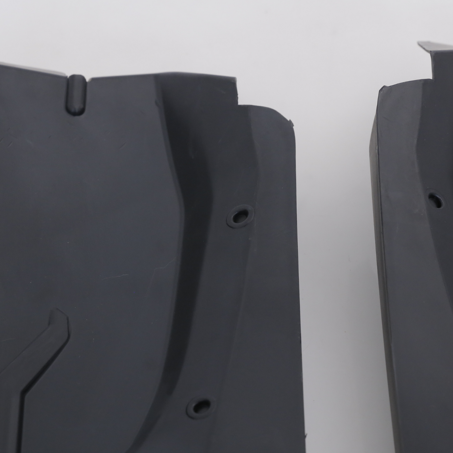 Rear Mudguard Splash Left Right Set for Mercedes Sprinter A9078890300 9078890200
