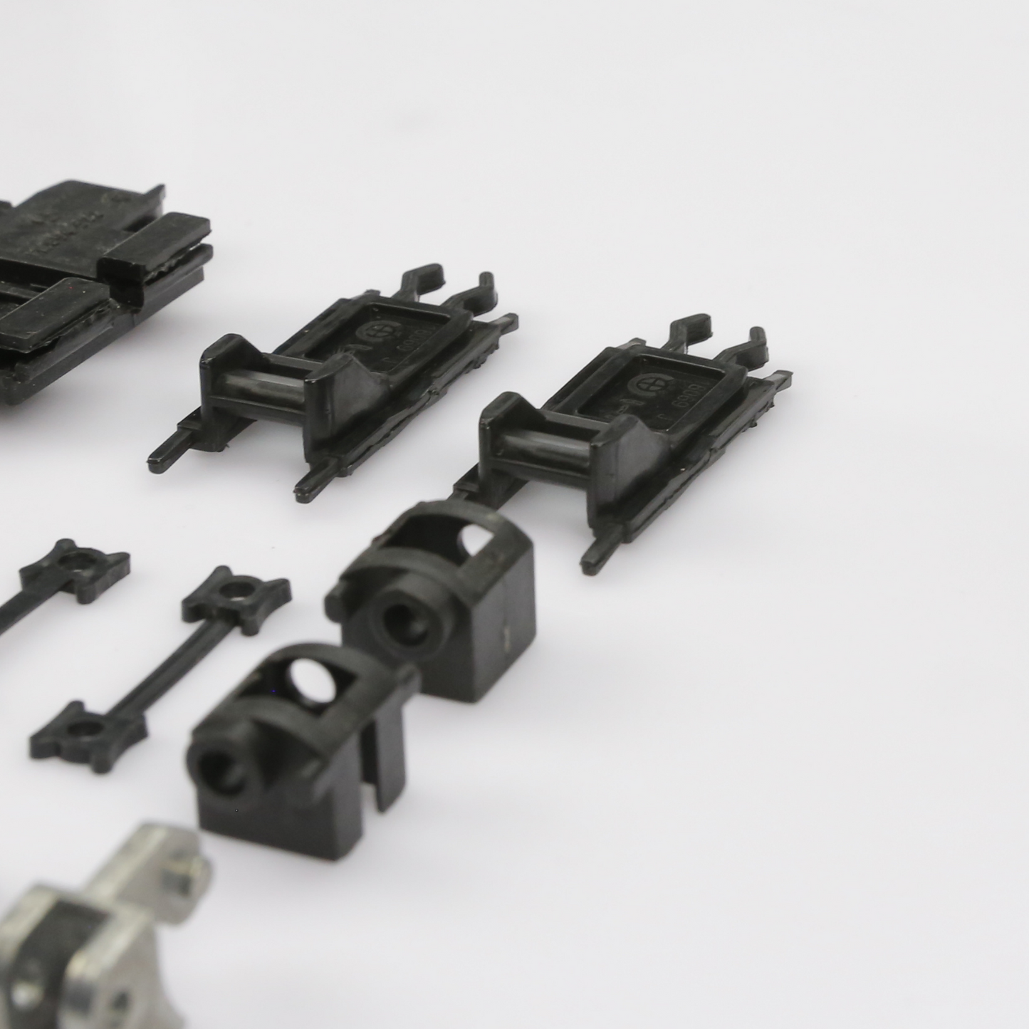 Sunroof Repair Kit 16pcs with Sliders and Seal Full Set for BMW E39 1995–2003