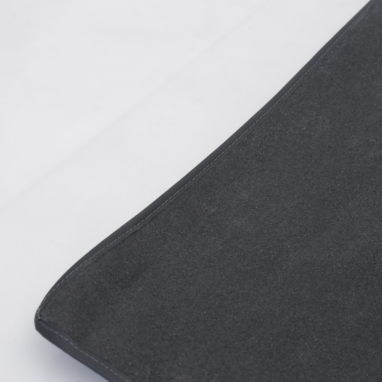 Trunk Carpet Mat Floor for Mercedes W124 Sedan