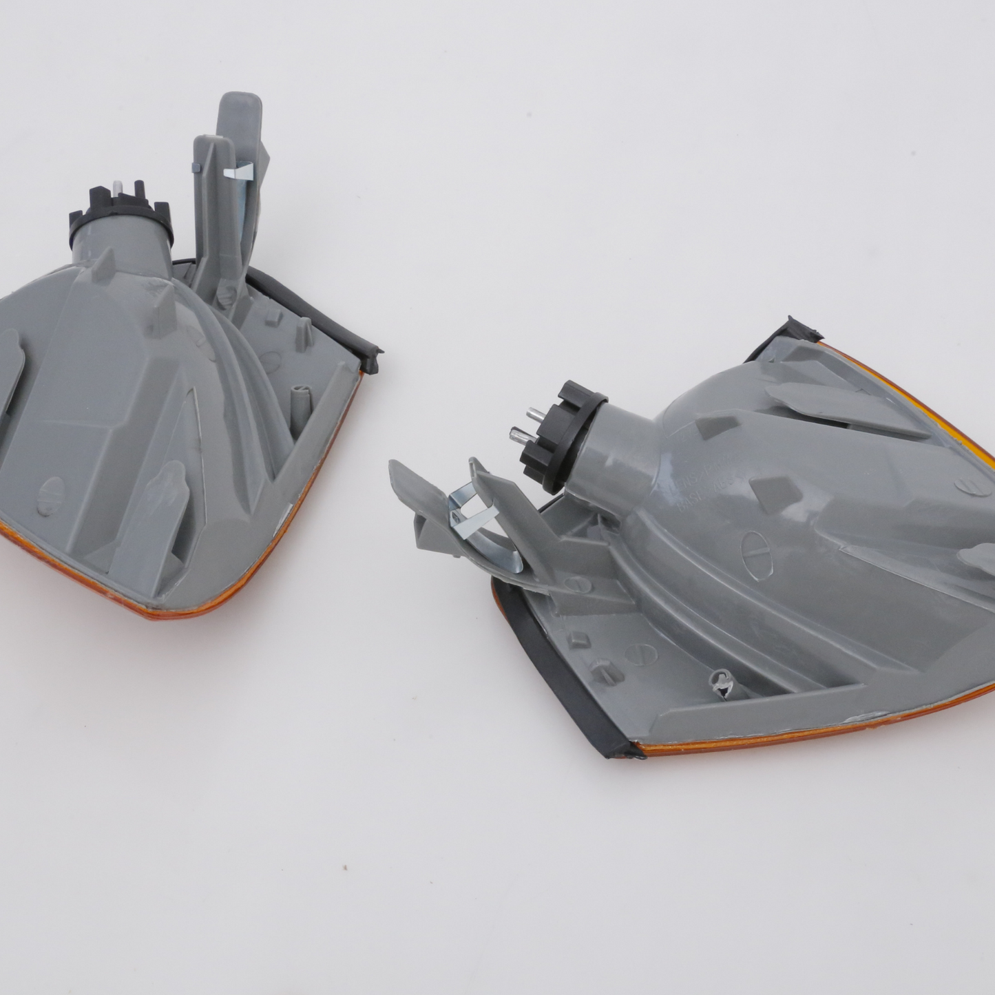 Turn Signal Assembly Yellow for Mercedes W202 1993-2000 A2028260543 A2028260643