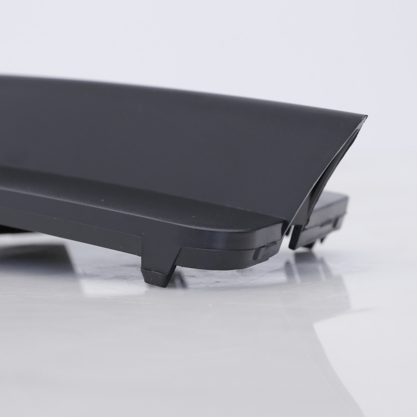 Front Bumper Grille Set for BMW E60 OEM 51117033702 51117049243 51117049244