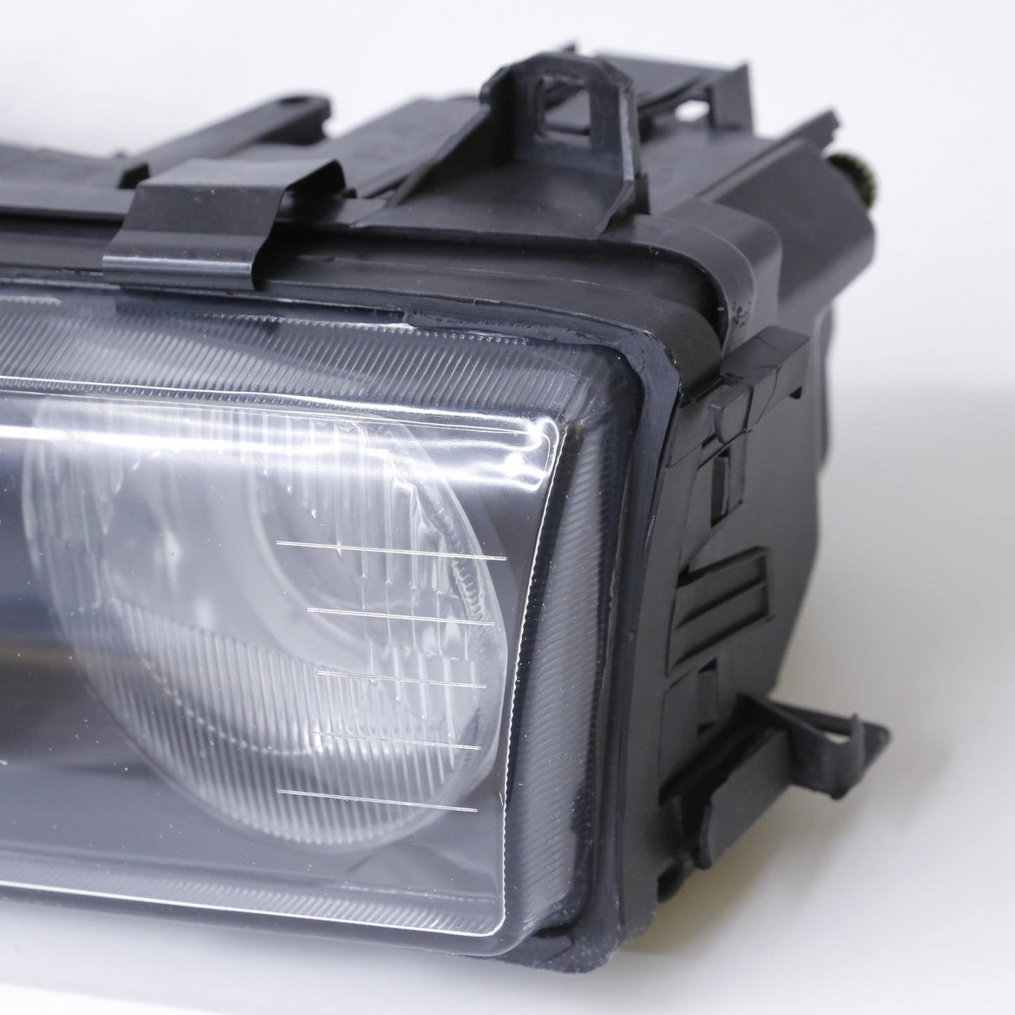 Headlight Assembly Zkw Type Right for BMW E36 1991-1994 OEM A0361101R