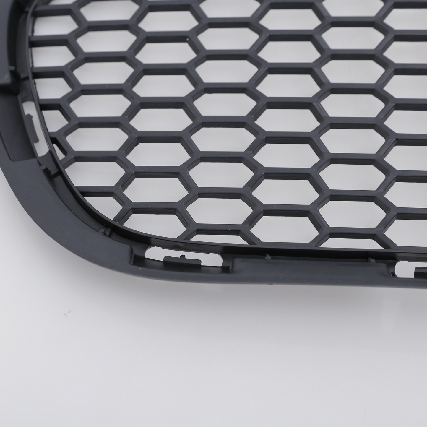 Front Center Bumper Grille for BMW F10 M 2010–2013 OEM 51118047391