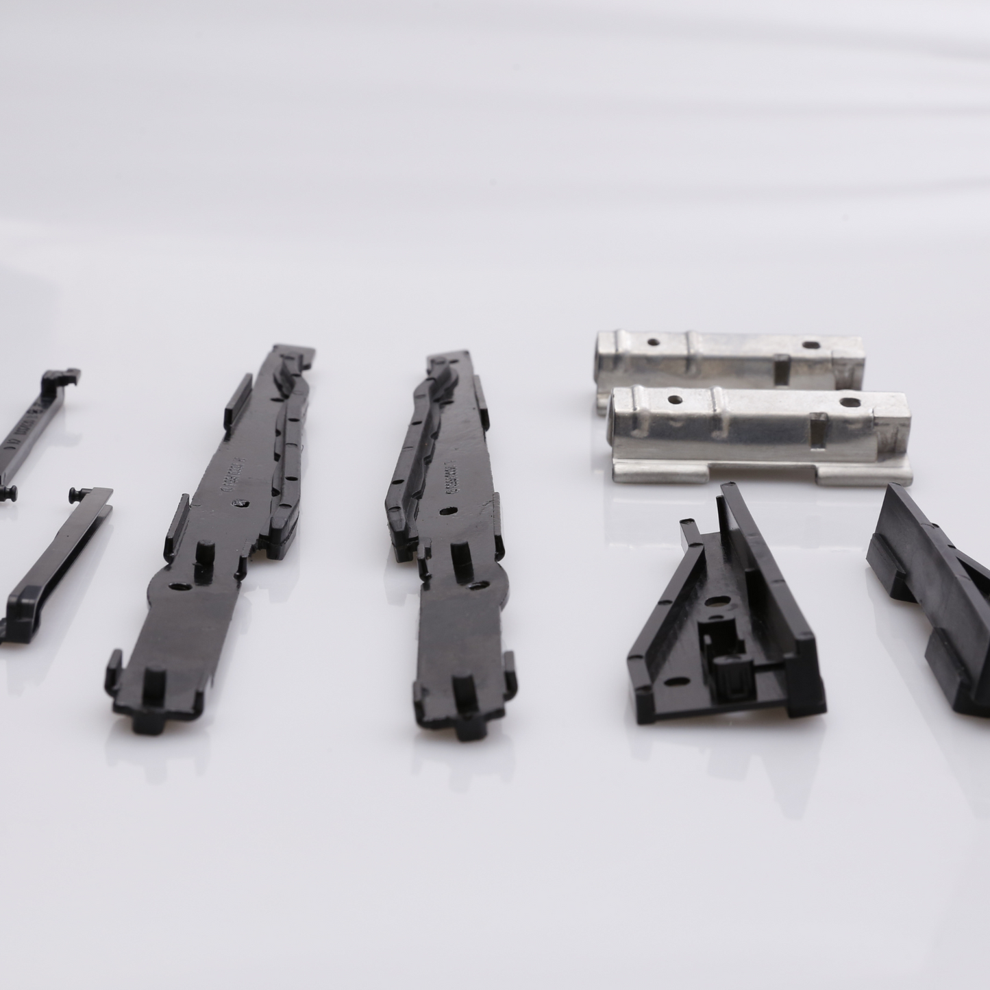 Sunroof Repair Kit for BMW X5 E53 X3 E83 Panoramic Sunroof Slide Rails Bracket