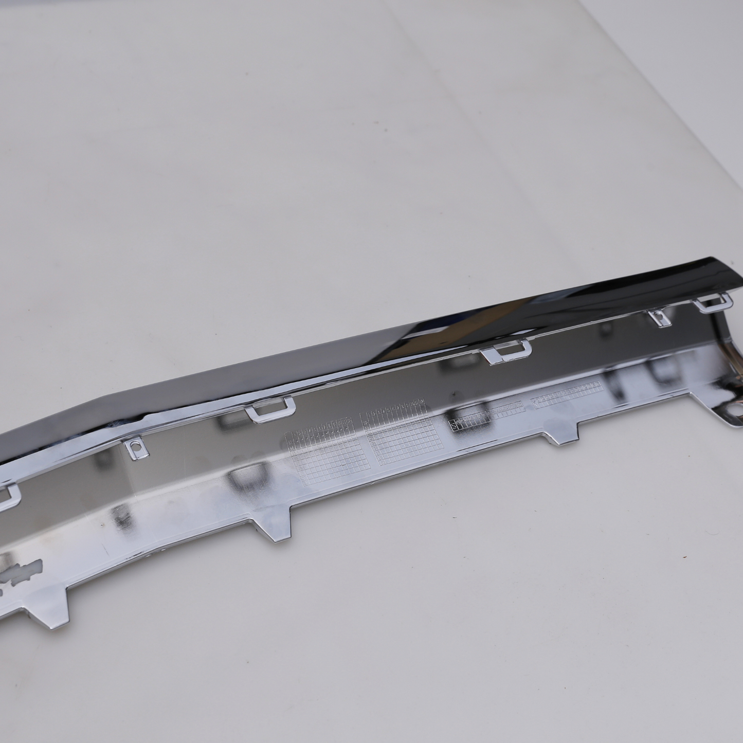 Mercedes Benz A205 C205 W205 Front Bumper Chrome Lower Lip Trim Molding
