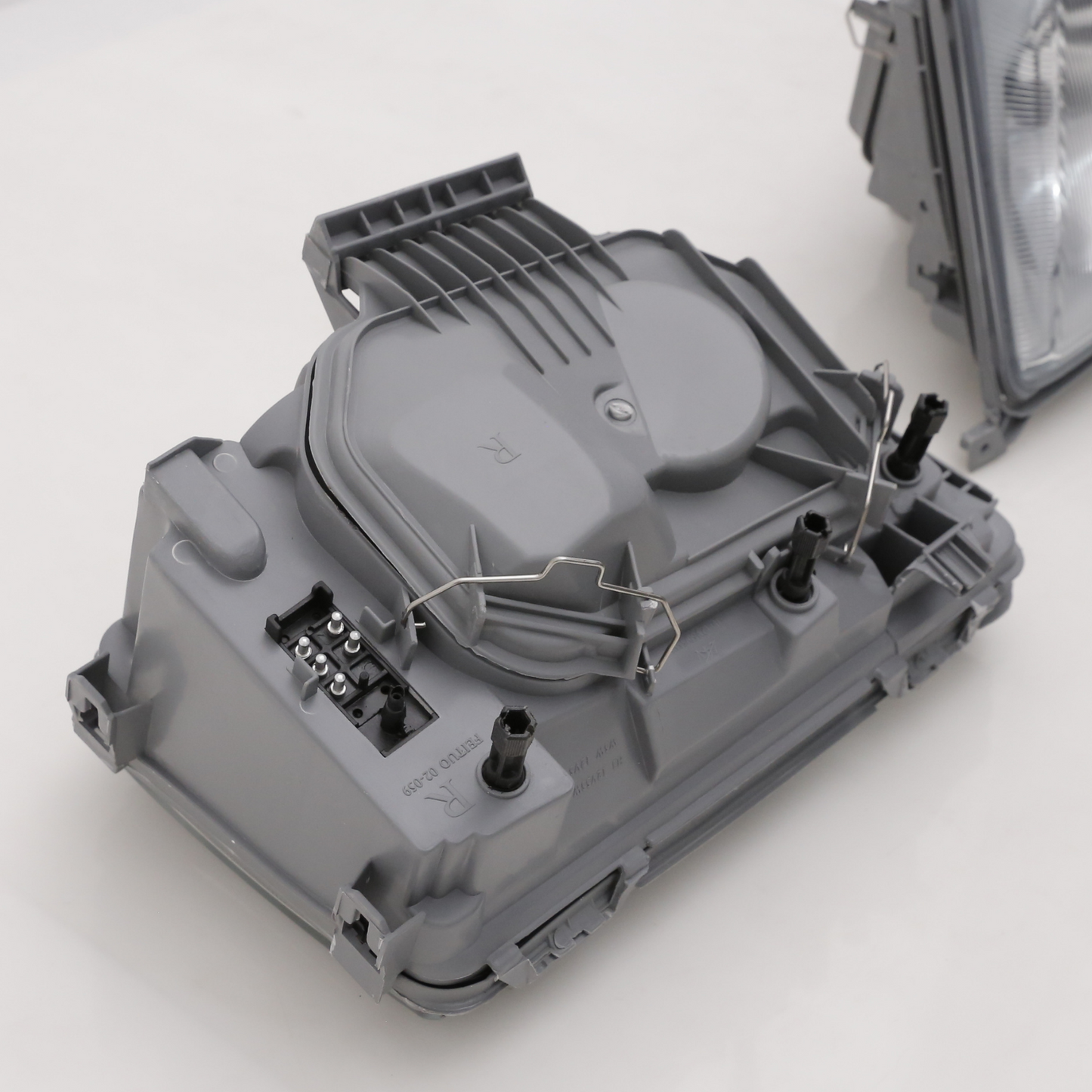 Headlight Assembly Left Right Set for Mercedes W124 93-95 1248203357 1248203457