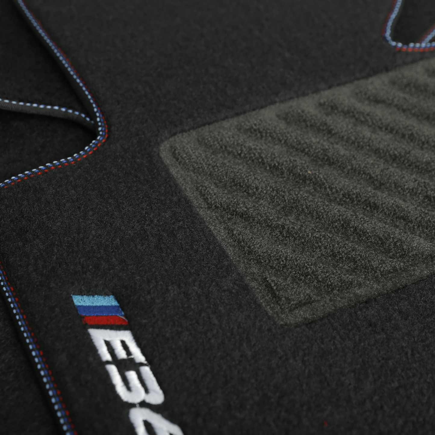 Carpet Floor Mats for BMW E36 Sedan M Sport Colors 4pcs with Clips