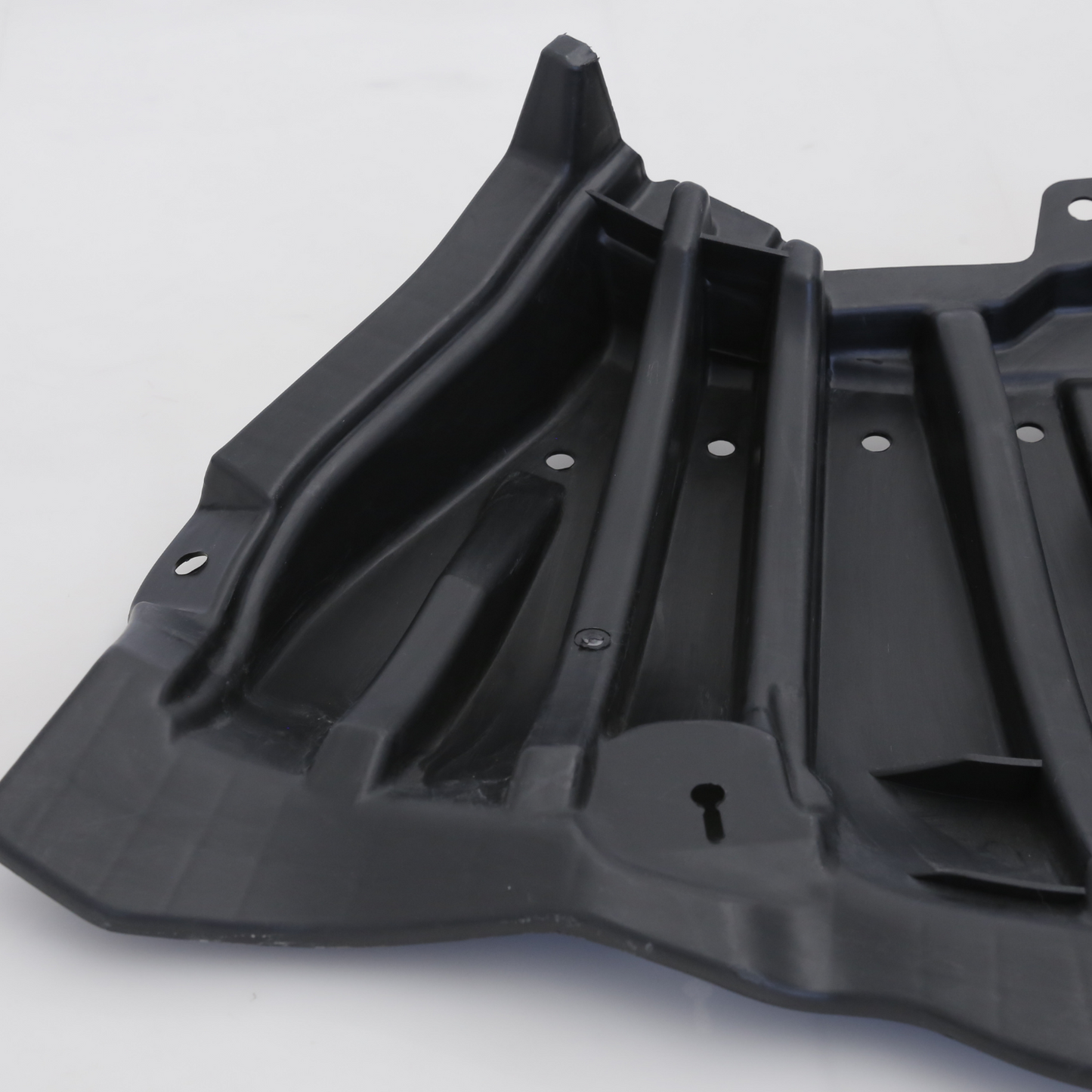 Engine Under Cover Lower for Mercedes A205 2055200600