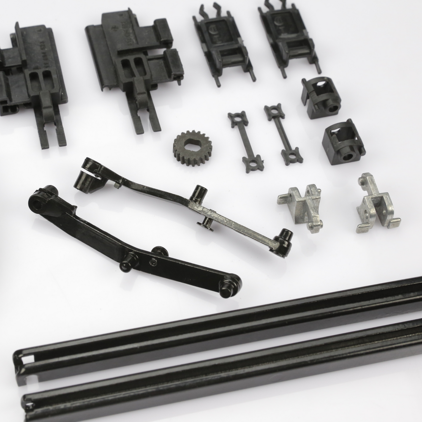Sunroof Repair Kit 16pcs with Sliders and Seal Full Set for BMW E39 1995–2003