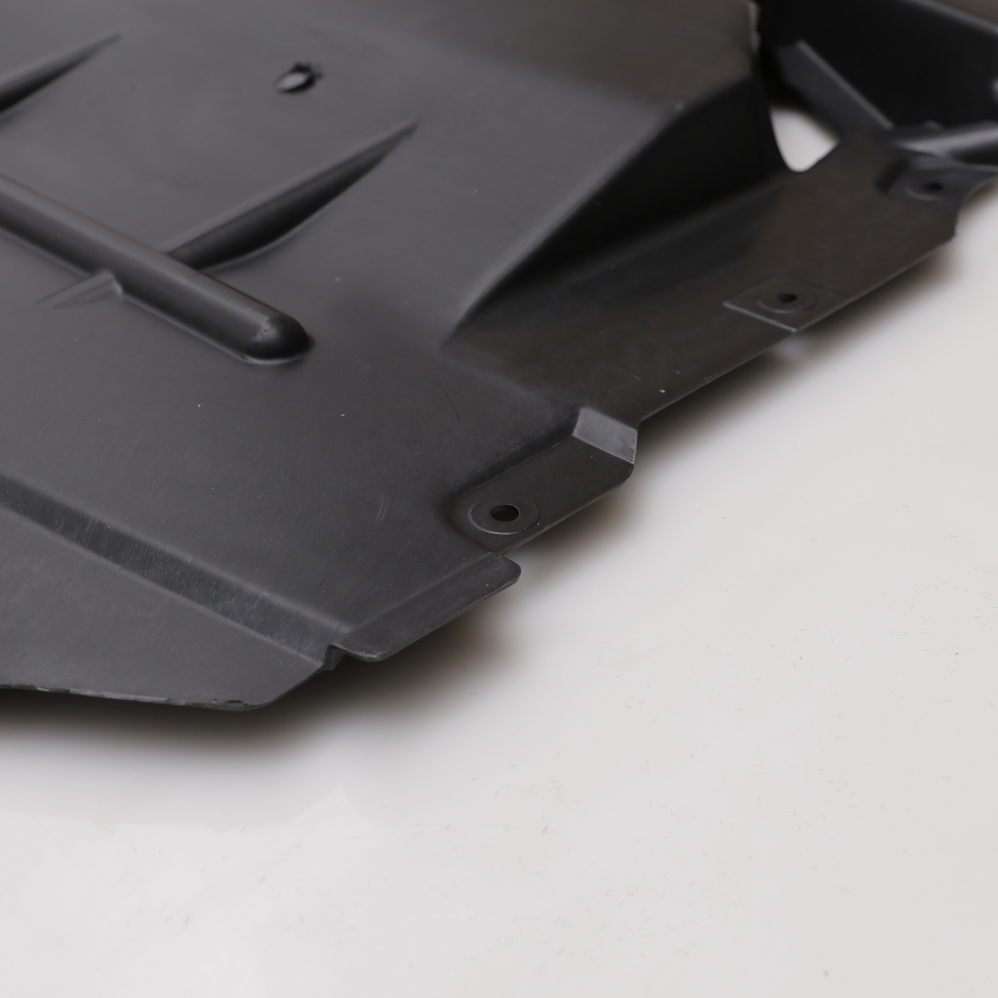 Engine Compartment Screening Automatic BMW E39 1995–2003 51718159980