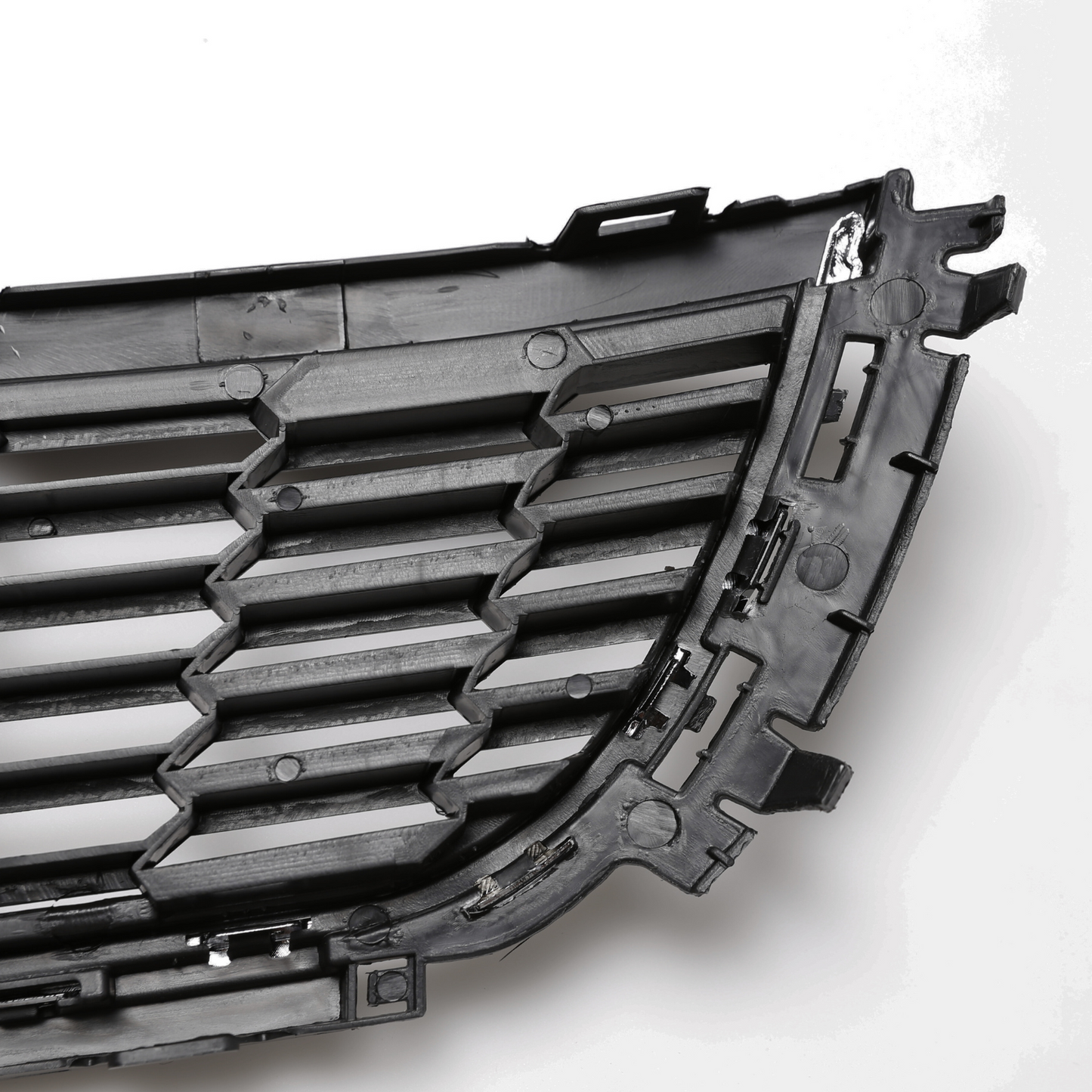Front Bumper Lower Grille Black with Chrome Trim for VW Polo 2010-2014 6R0853671
