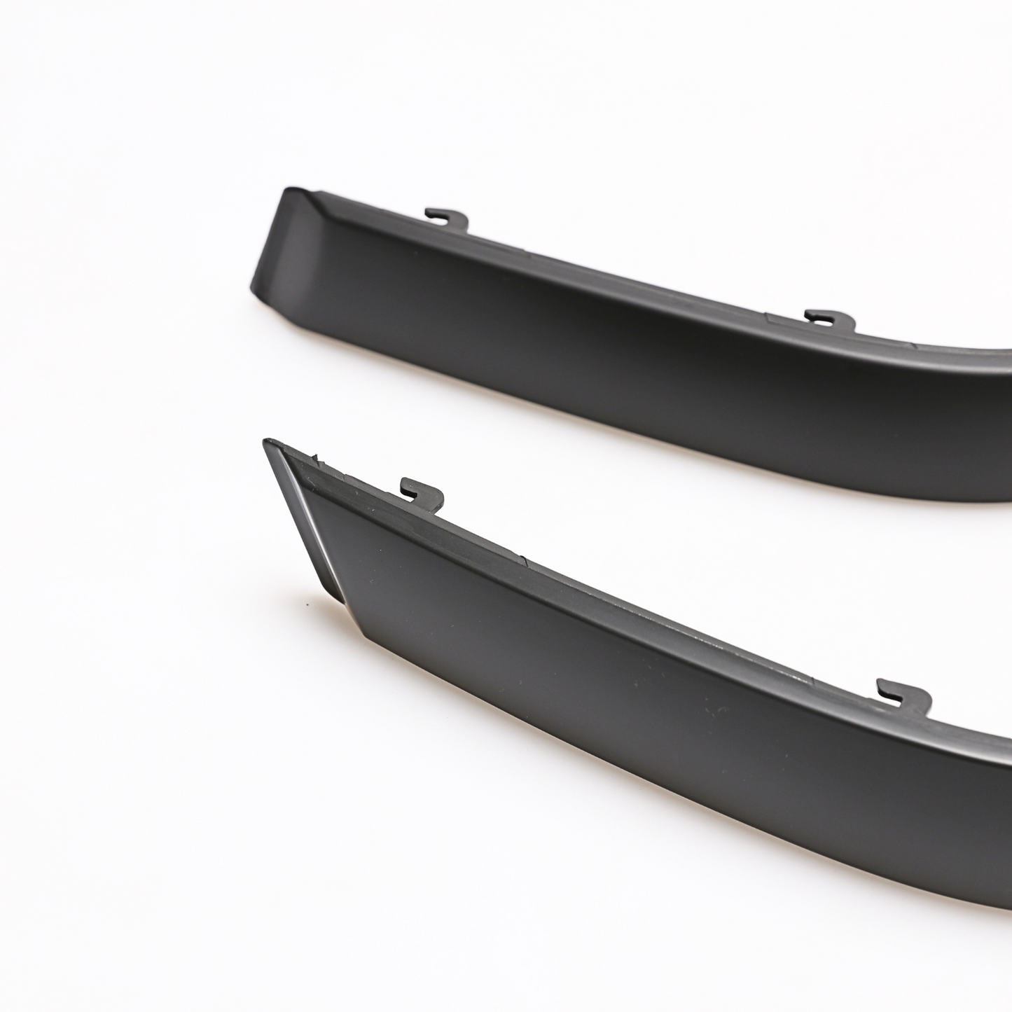 Front Bumper Strips for BMW E36 1990-1994 Front Bumper Moulding Trim Pair L + R