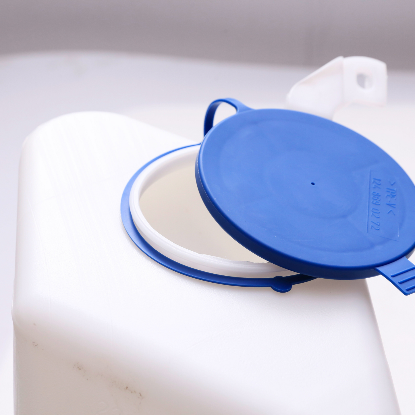 Windshield Washer Fluid Reservoir /Cap for Mercedes W220 Cl500 S430 S55 AMG Cl55