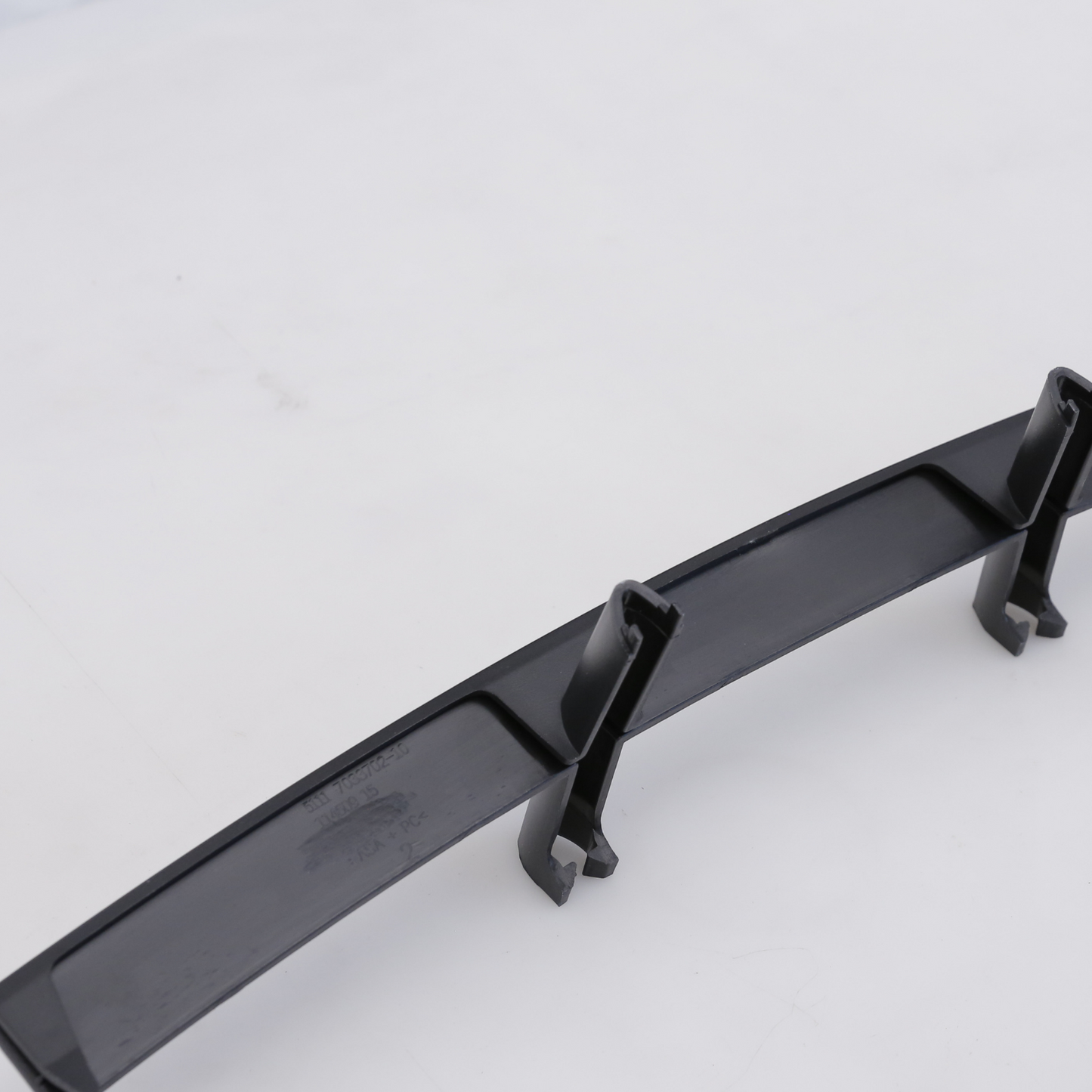 Front Bumper Grille Set for BMW E60 OEM 51117033702 51117049243 51117049244