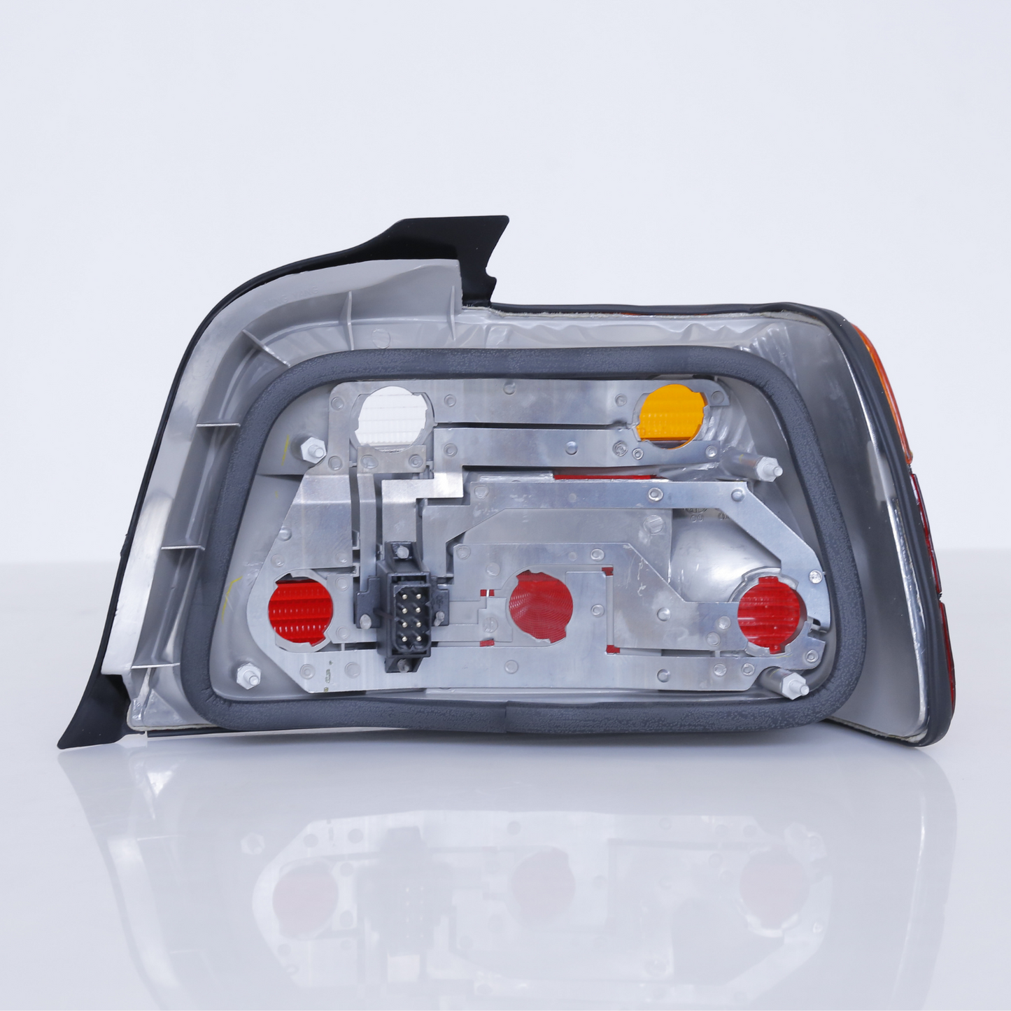 Rear Tail Light Left for BMW E36 Sedan 63211387361