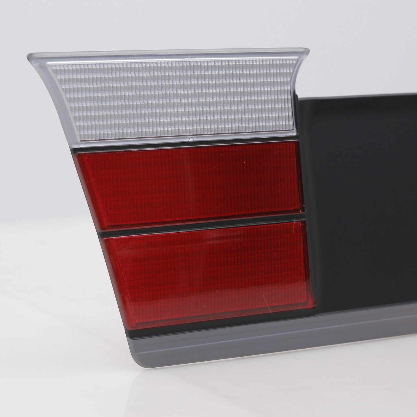 Rear License Plate Holder Frame Red White for BMW E36 1990-2000