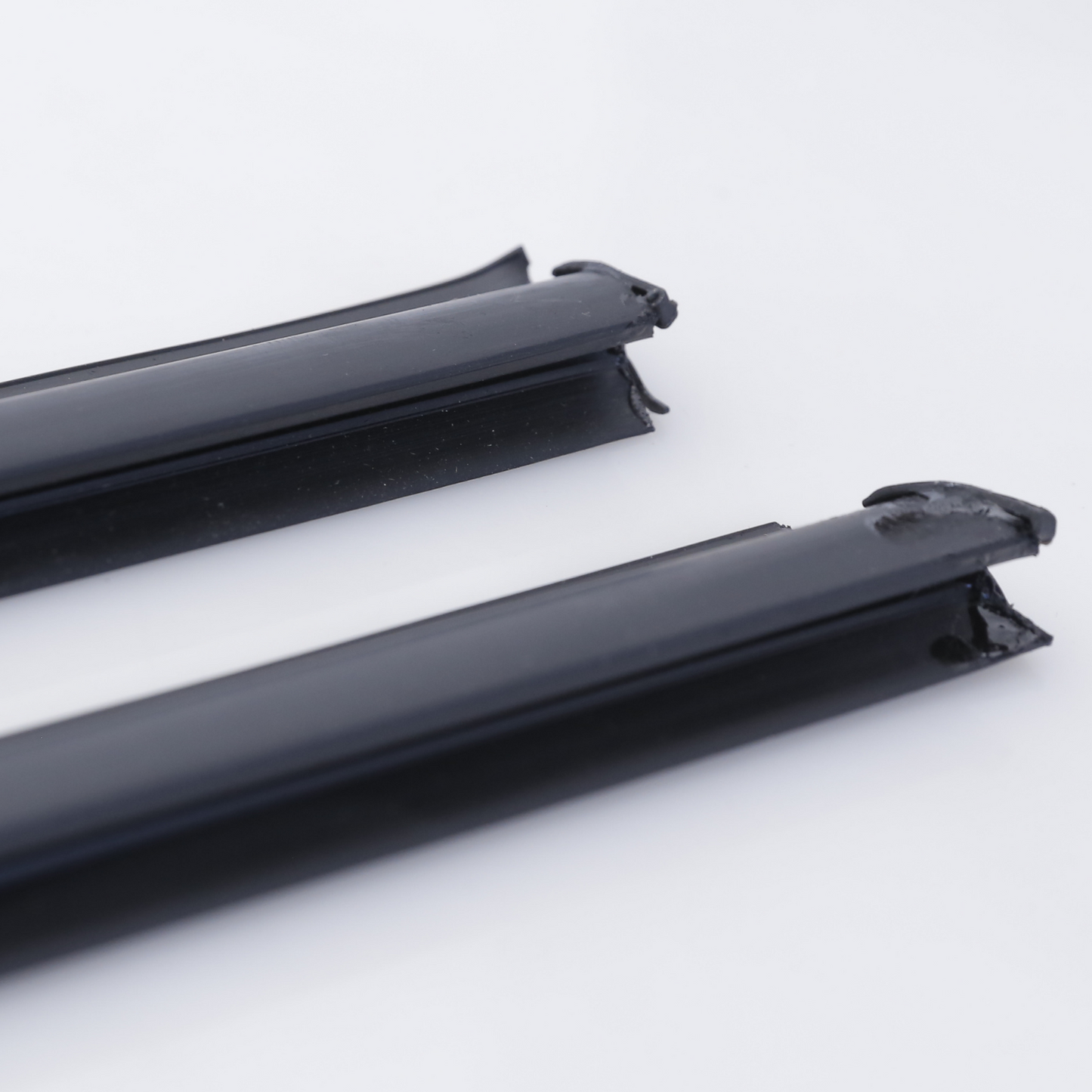 Lower Door Weatherstrip Thin for BMW E34 1988-1995 OEM 51211944417