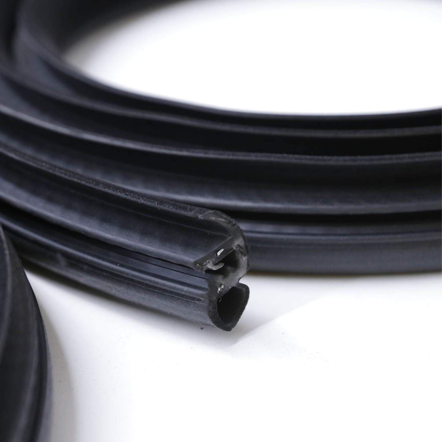 Velvet Door Weatherstrip Seal Set for BMW E30 Sedan 1982-1994 4pcs