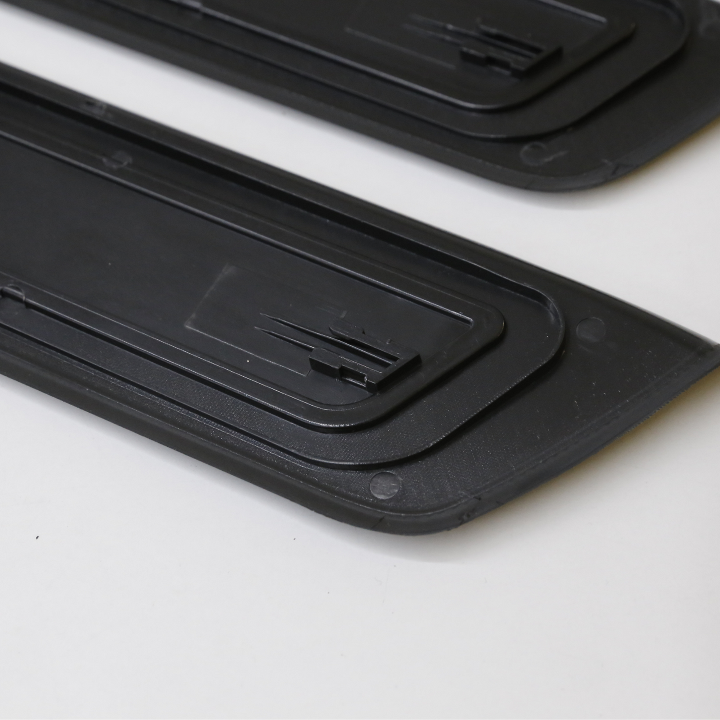 Inner Door Sill Trim Set Left Right for BMW F10 M5 2011-2016 51478050053
