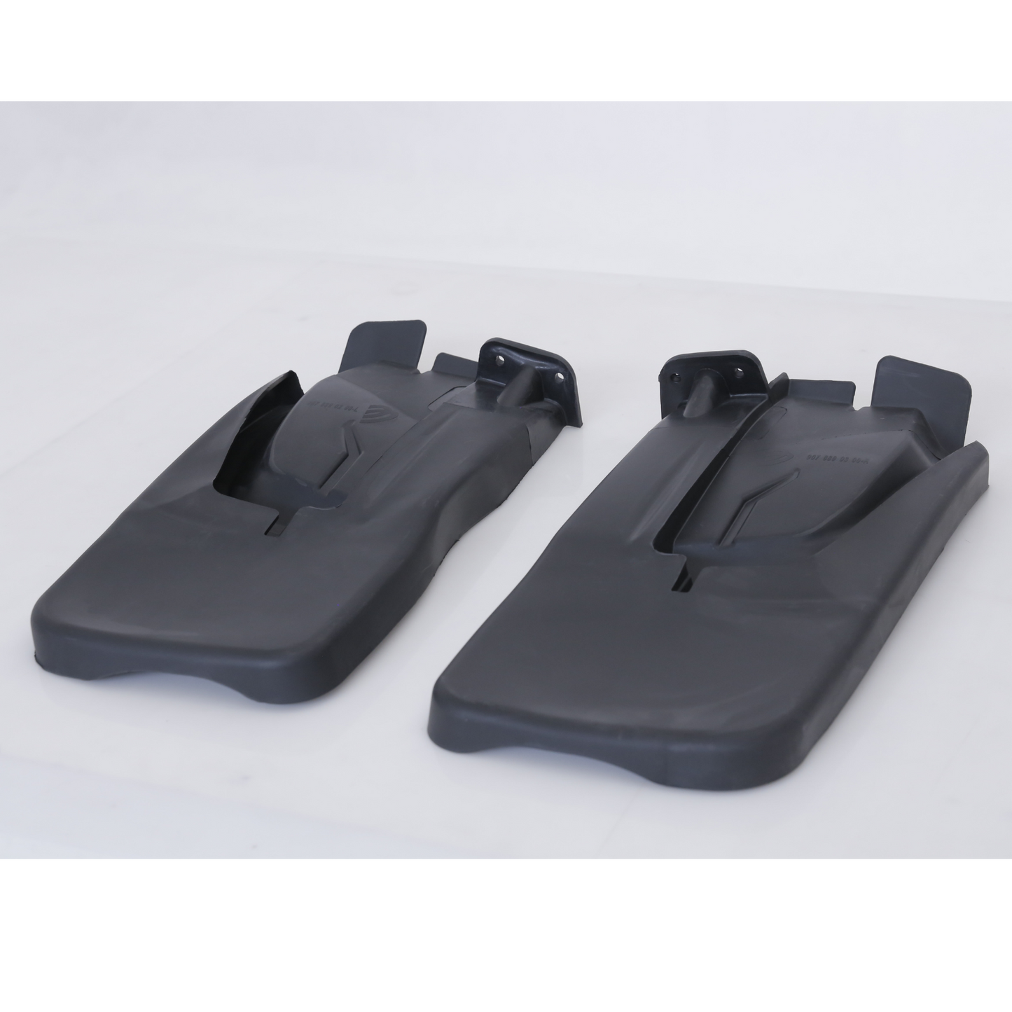 Rear Mudguard Splash Left Right Set for Mercedes Sprinter A9078890300 9078890200