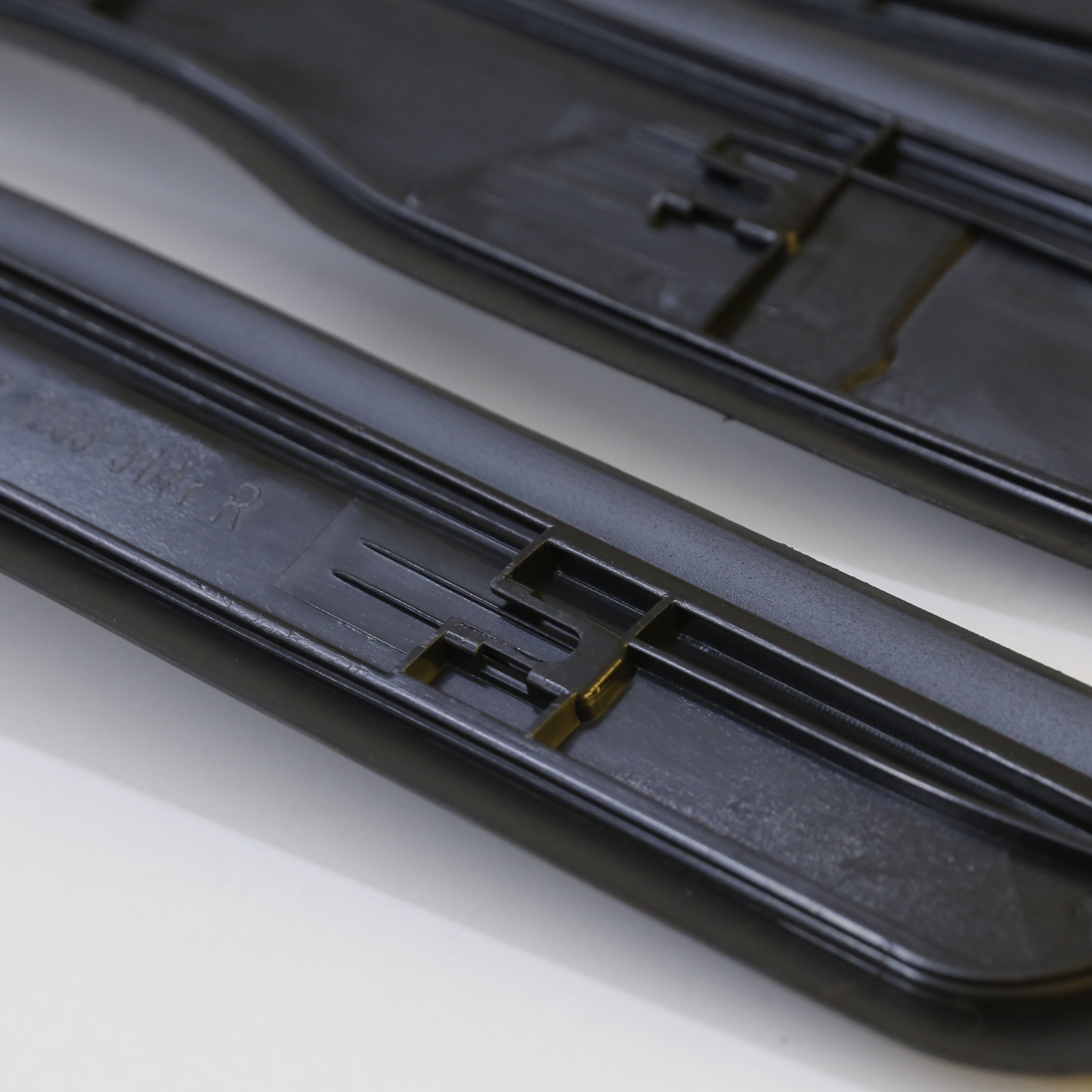 Inner Door Sill Trim Set Left Right for BMW F30 M3 2014-2018 51477263313