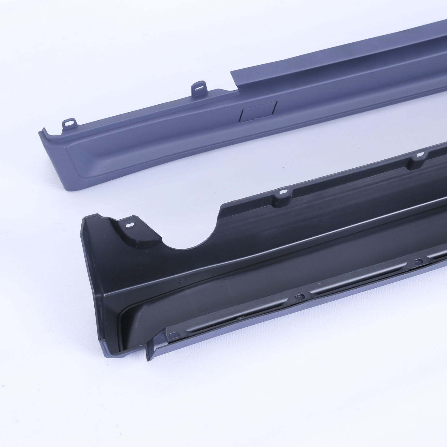 Body Kit for W124 AMG Bumper with Fog Lights Side Skirts Trims Plate Holder