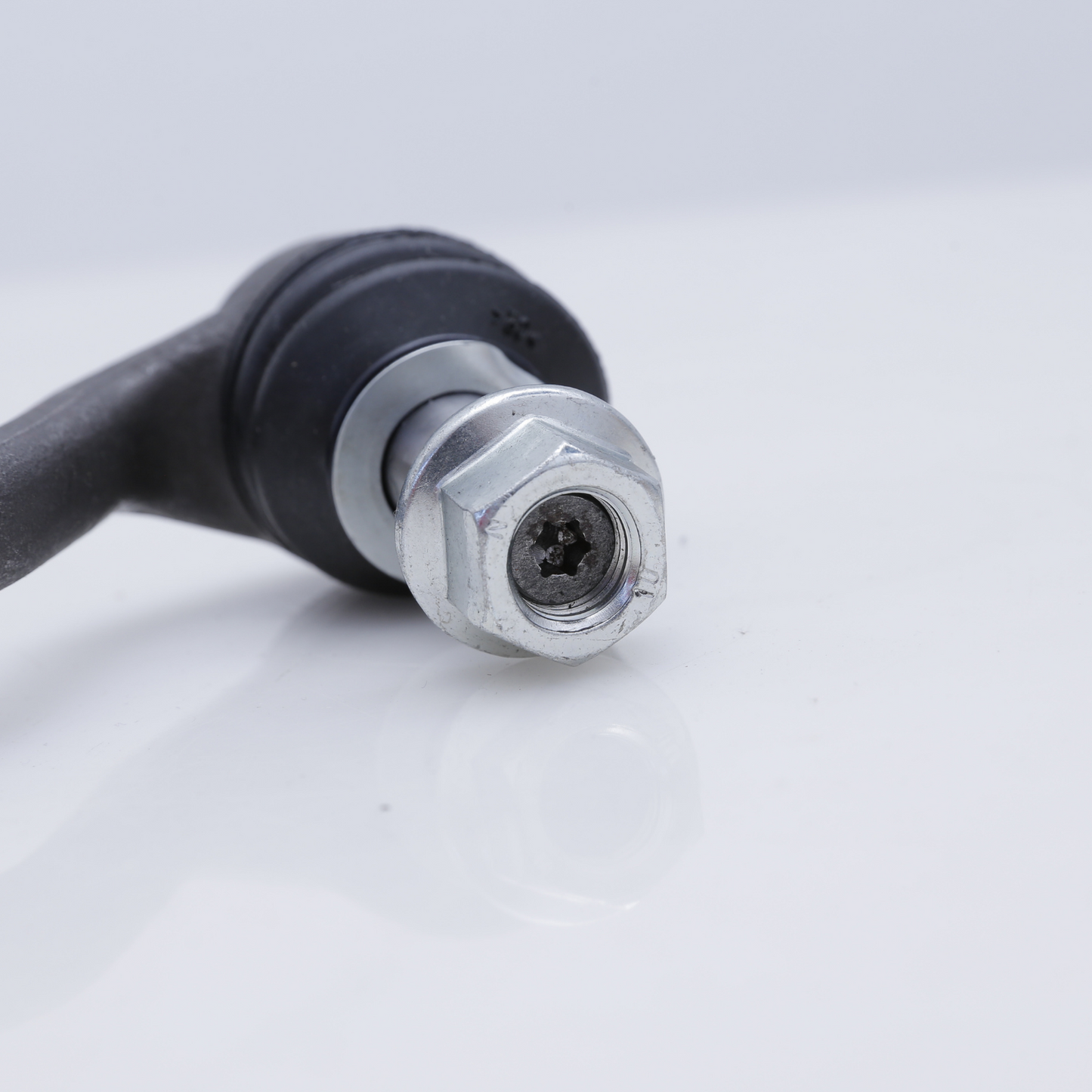 Right Tie Rod End for BMW X5 F15 2013-2018 OEM 32106858738