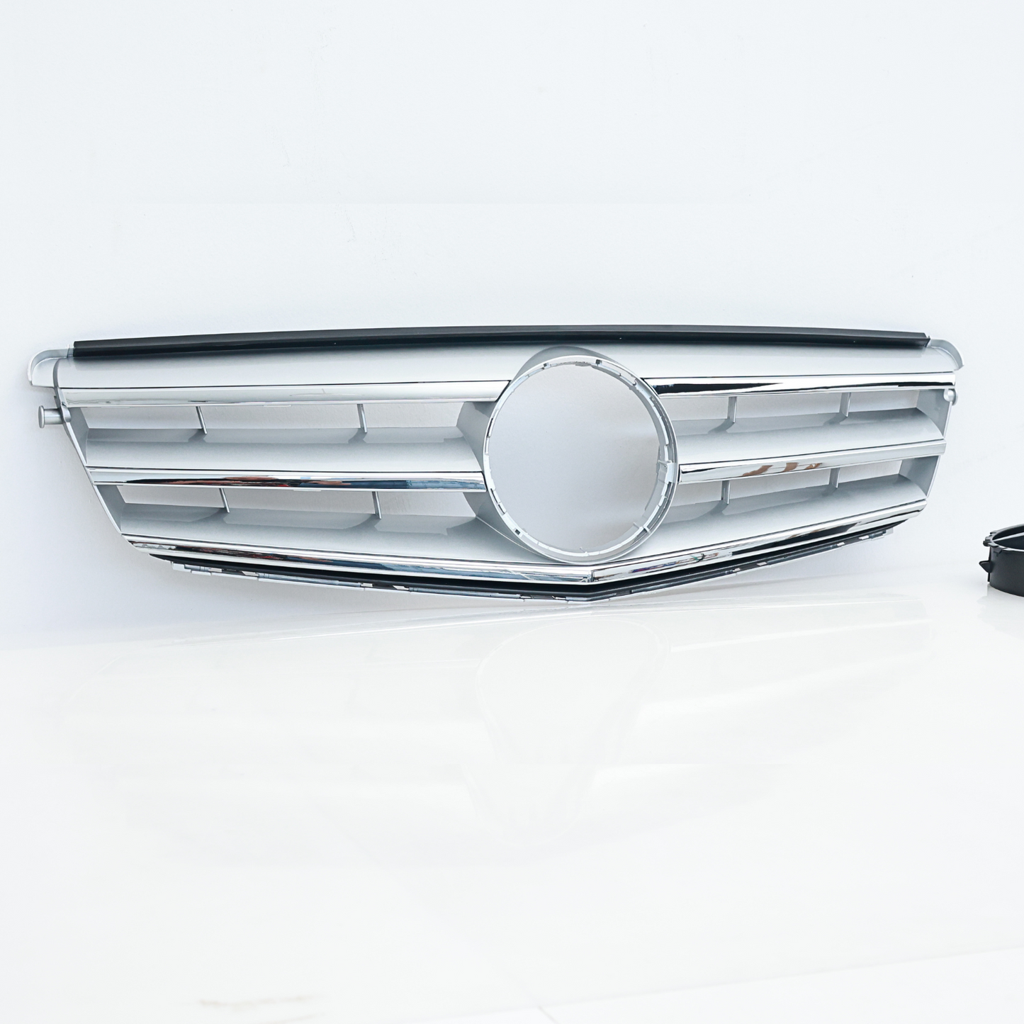 Sport Front Grille for Mercedes W204 C-CLASS 2007-2014 Chrome