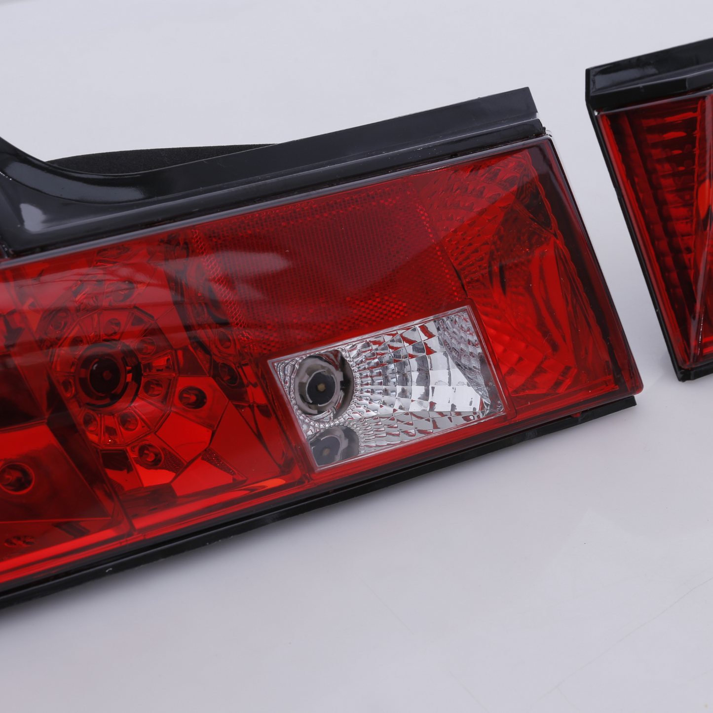 Rear Tail Light Left Right Set Crystal Smoke for BMW E32 1986-94 A0321303